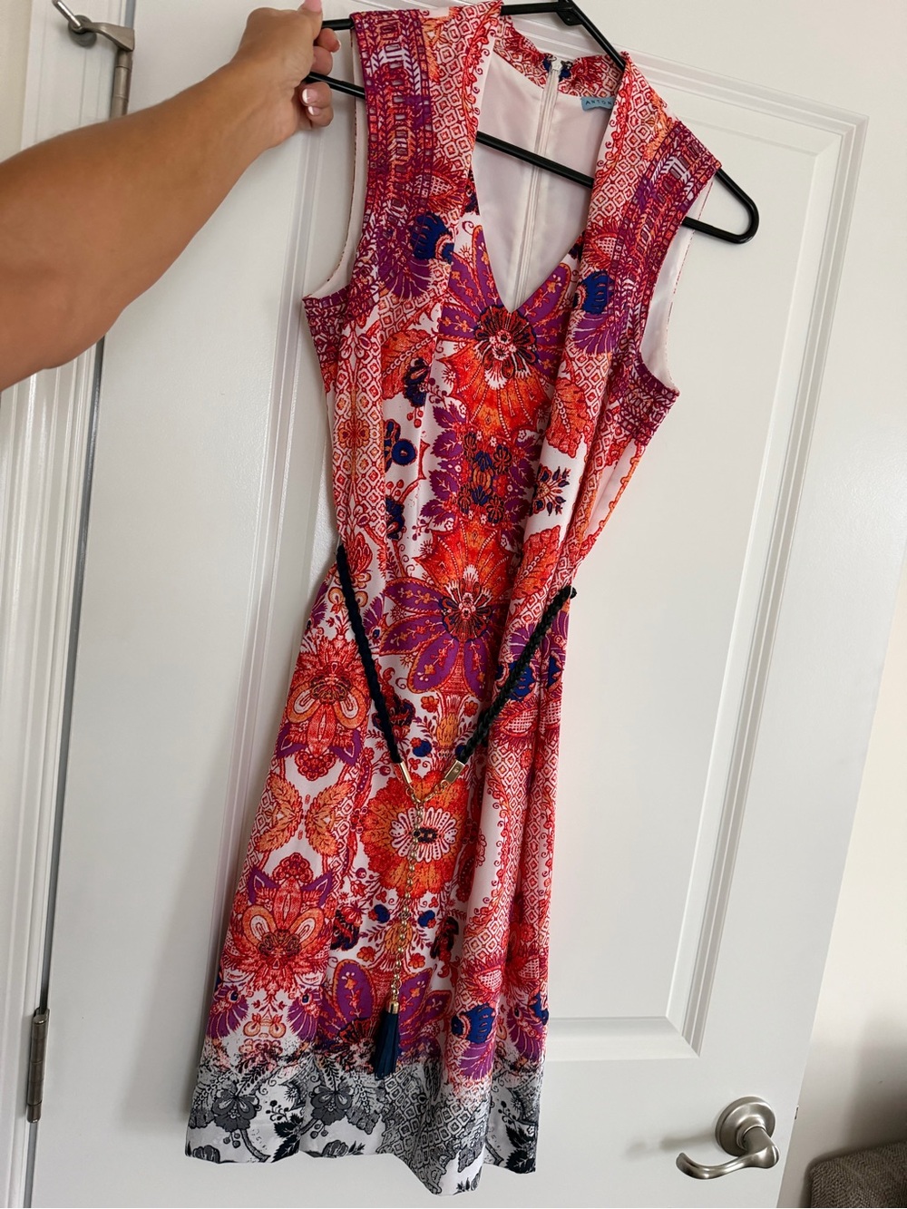 ANTONIO MELANI Red & Purple Floral V-Neck Sleeveless Dress